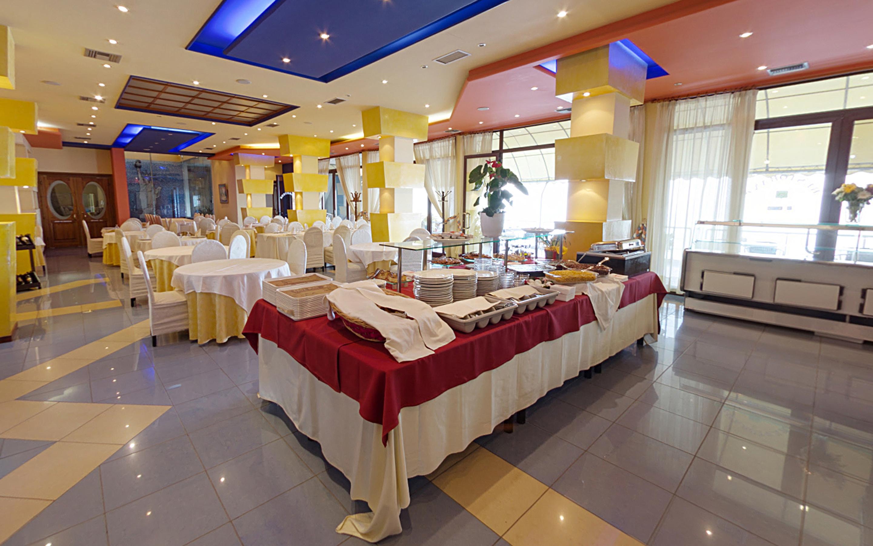 Hotell New York 4*